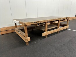 Table de travail en bois avec plateau metallique 3050x1580x850mm