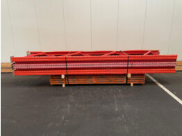 Pallet racking Schaefer PR400 - 5 upright frames 4500x1050x120   24 IPE beams 2700x100x50