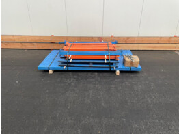 Medium cantilever VAMM-RACK - 5 columns 2000   5 single sided feet 900   18 arms 900