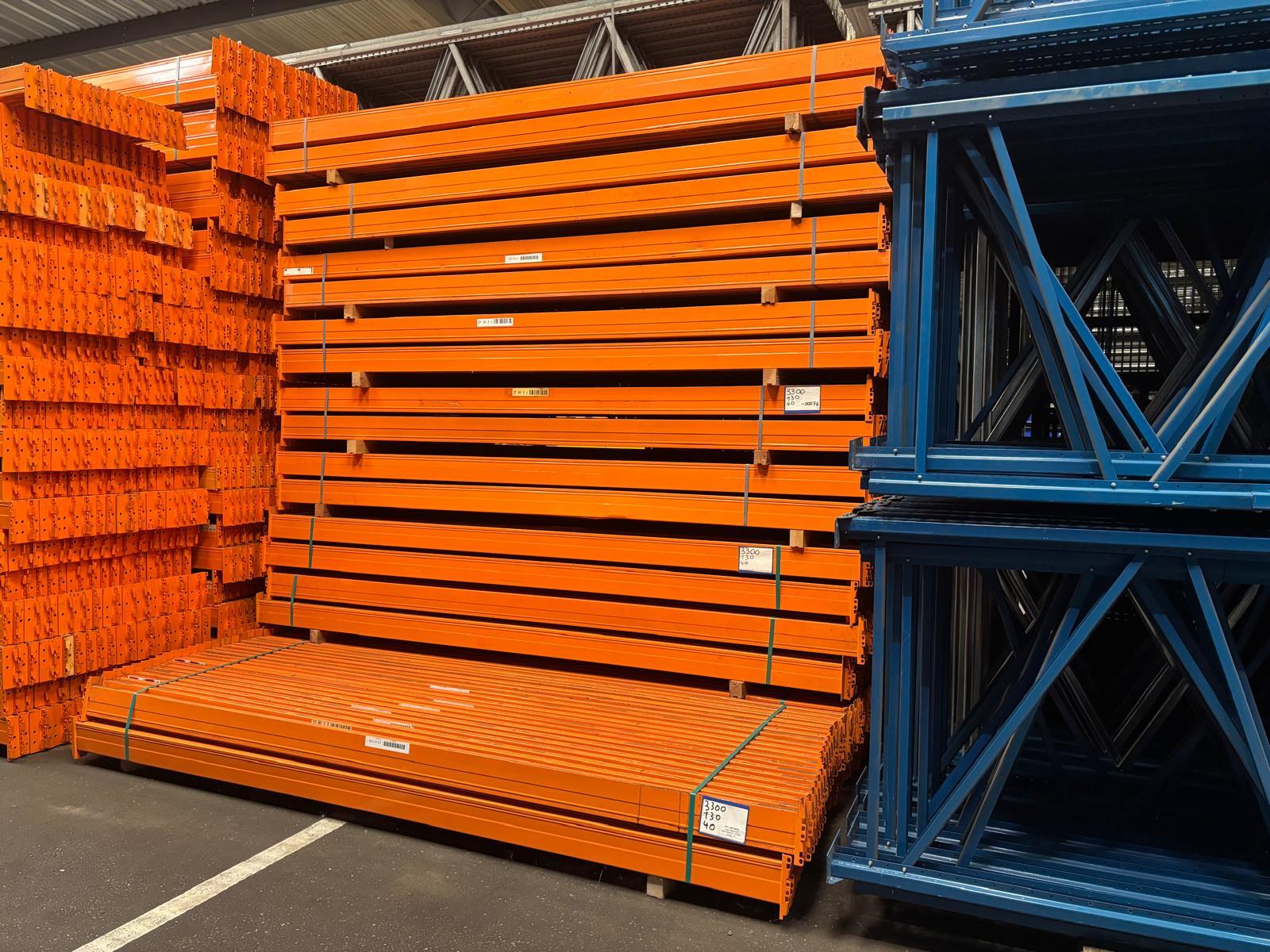 Pallet racking Nedcon OP - 5 upright frames 4000x900x100mm + 16 beams ...